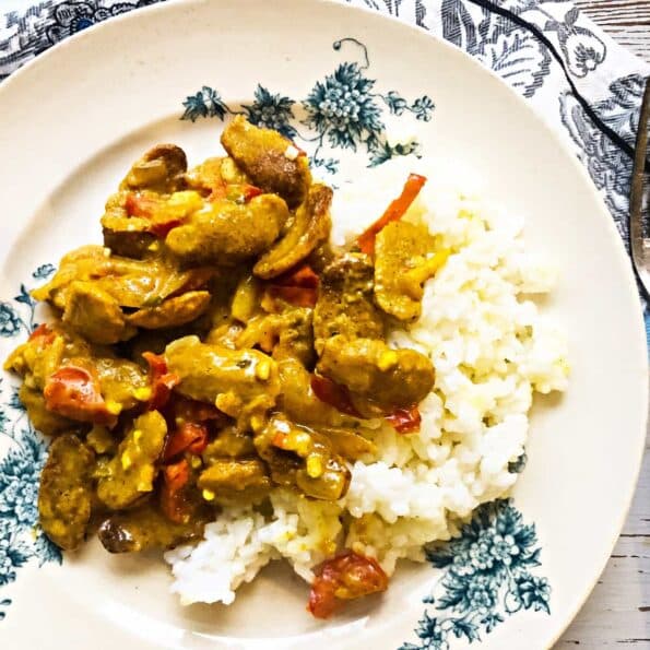 vegaaninen kanakastike Vegefrendit